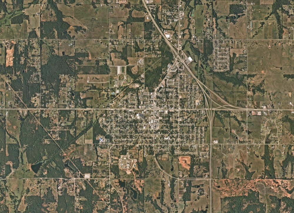 We buy houses in Tecumseh OK β cash home buyers